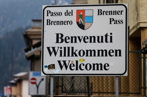 Προειδοποιεί η Ιταλία την Αυστρία για τα σχέδια να στείλει στρατό στα σύνορα για αντιμετώπιση του Προσφυγικού