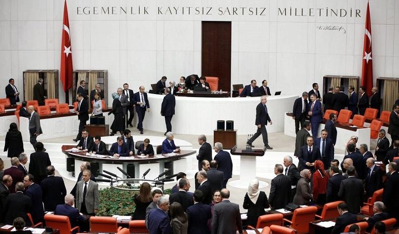Γυρίζουμε έναν αιώνα πίσω – Η Τουρκία απαγορεύει σε βουλευτές να μιλούν για Γενοκτονία των Αρμενίων και Κουρδιστάν