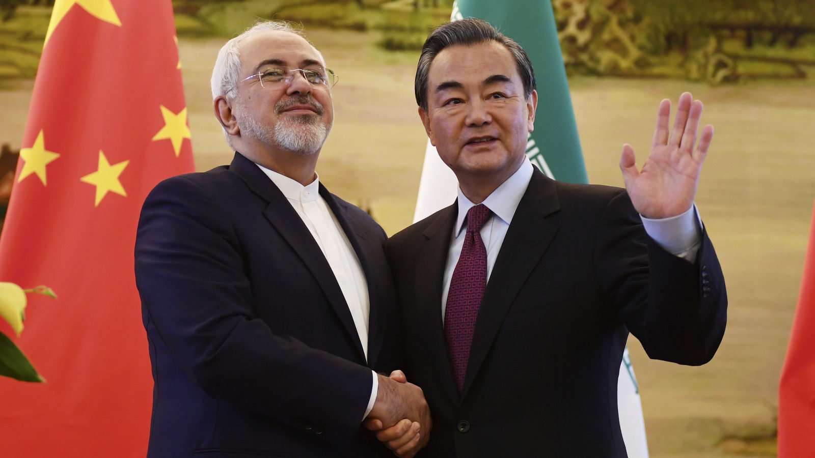 Προχωρεί η Εγκατάλειψη του Δολαρίου Κίνα                       και Ιράν το Καταργούν στις Συναλλαγές τους