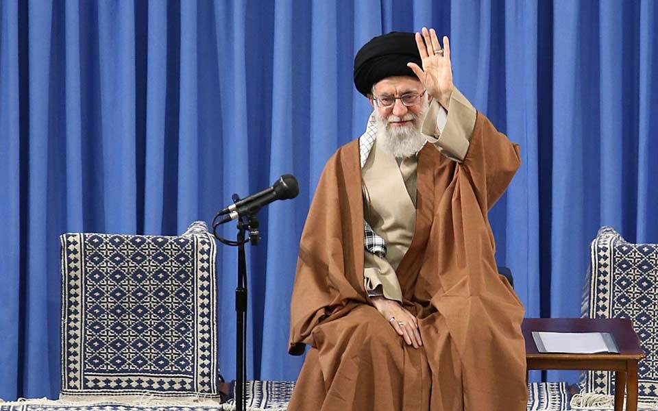 Χαμενεΐ: Διεθνής συνωμοσία κατά του Ιράν
