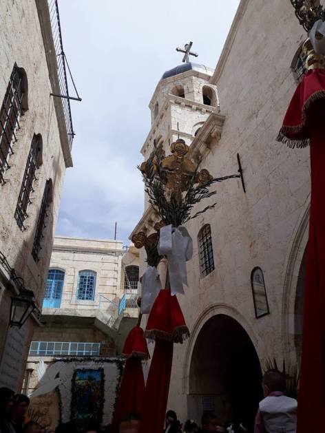 Εορτασμός Κυριακής των Βαίων στην ορθόδοξη Μονή Παναγίας Σαιντανάγια στη Δαμασκό. Τα βάγια και οι φοίνικες υψώθηκαν ως τρόπαια πραγματικής νίκης σήμερα στη Δαμασκό – ΦΩΤΟΡΕΠΟΡΤΑΖ