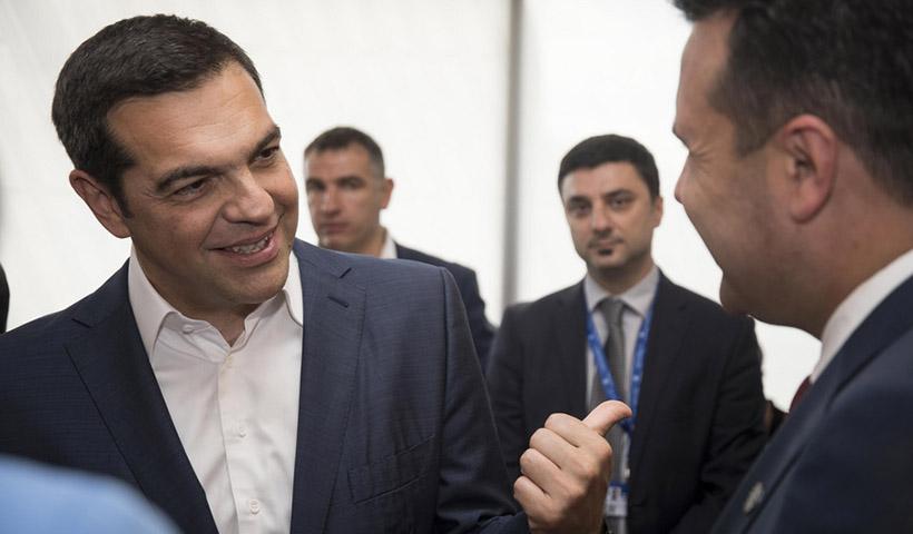 Μην αφήνετε μόνο τον κ. Τσίπρα να διαπραγματεύεται…