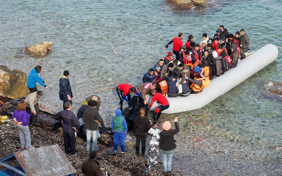 FAZ: Ειδική σύσκεψη κορυφής για το άσυλο συγκαλεί ο Γιούνκερ