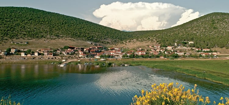 Ψαράδες: Το χωριό, οι Σλαβομακεδόνες, ο Ζαχαριάδης και το ΚΚΕ