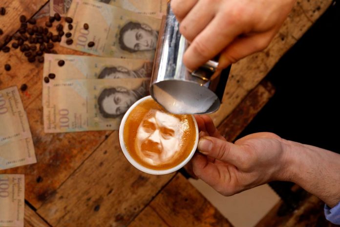 Μετρώντας τον πληθωρισμό στη Βενεζουέλα, ένα φλιτζάνι καφέ τη φορά
