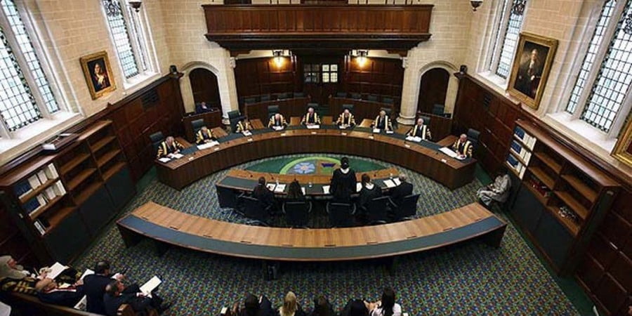 Απόφαση σταθμός Ανωτάτου Δικαστηρίου Η.Β. για Βρετανικές Βάσεις