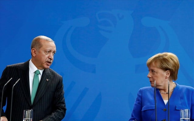 Ευθείες βολές Ερντογάν προς τη Γερμανία για υπόθαλψη «τρομοκρατών»