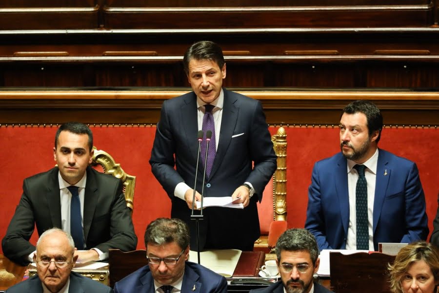 Κρίσιμες ώρες στην Ιταλία – Ρήγμα Salvini – Di Maio, με παραίτηση απείλησε ο Conte – Διορία έως τη Δευτέρα 22/10 από την Κομισιόν – Στο 3,76% το 10ετές