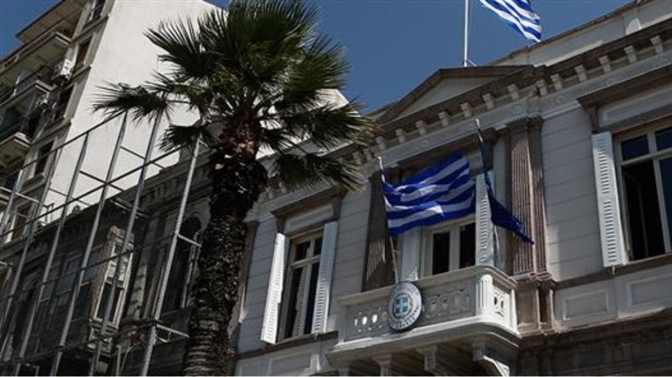 Την απόλυση πρώην προξένου της Ελλάδας στη Σμύρνη ζητά η Επίτροπος Δημόσιας Διοίκησης