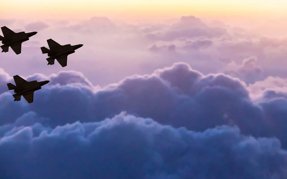 Σοβαρότατη εξέλιξη – Πρόεδρος Επιτροπής Ενόπλων Δυνάμεων Γερουσίας: Να επιλέξει η Τουρκία ανάμεσα στα F-35 και τους S-400