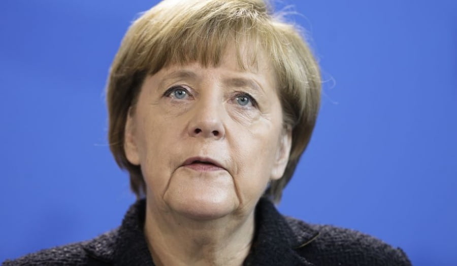 Merkel: Οι ελληνικές τράπεζες έχουν πρόβλημα – Προς τη σωστή κατεύθυνση το deal Eurobank – Χρειάζονται παρεμβάσεις σε φορολογία και μεταρρυθμίσεις