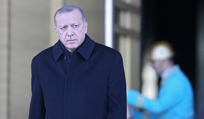 Ο Ερντογάν απειλεί και πάλι την Ελλάδα για τους «8» στρατιωτικούς  – Απαιτεί την έκδοσή τους στην Τουρκία