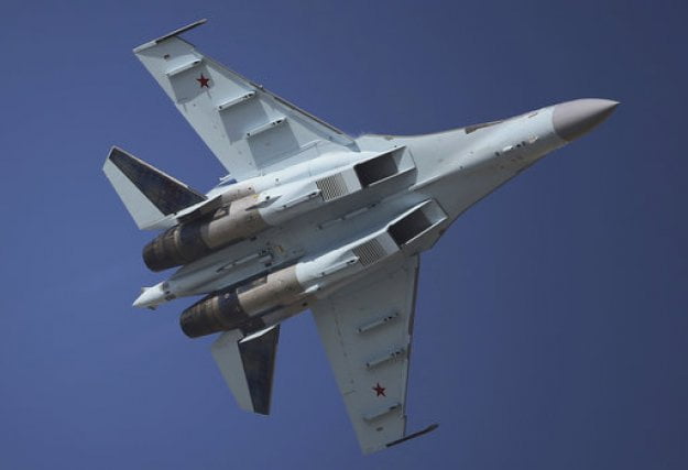 Η Αίγυπτος αγοράζει 20 και πλέον ρωσικά μαχητικά Su-35