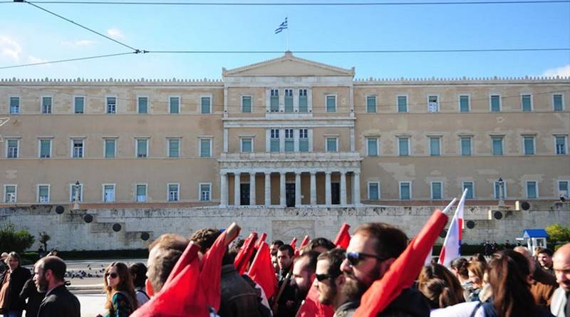 Με την παρέλαση διορισμένων του ΣΥΡΙΖΑ ολοκληρώθηκε η μεγάλη στρατιωτική παρέλαση της Αθήνας