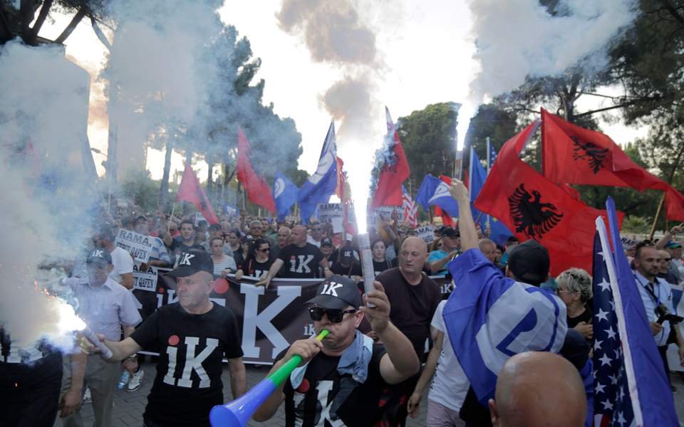 Σε τροχιά ανοιχτής μετωπικής σύγκρουσης Μέτα και Ράμα στην Αλβανία