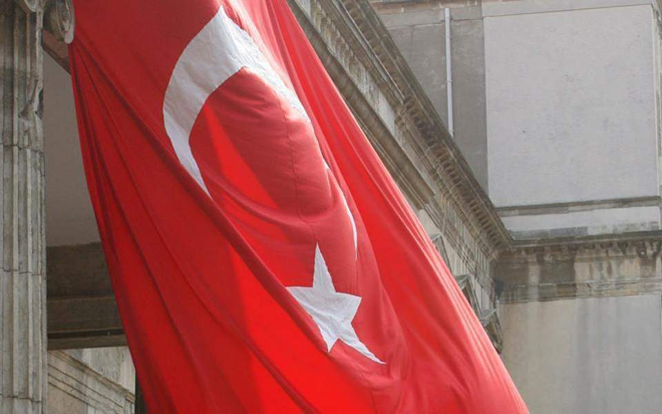 Εισαγγελέας προτείνει φυλάκιση 5 ετών για δύο δημοσιογράφους του Bloomberg στην Τουρκία