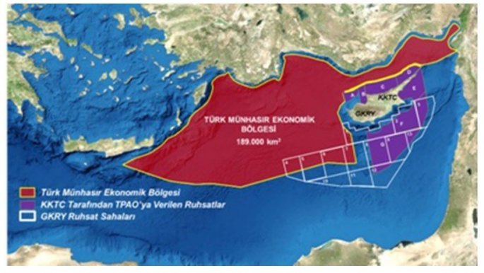 Για «πόλεμο» στη Μεσόγειο προειδοποιεί ο Τούρκος εμπνευστής του δόγματος των δυόμισι πολέμων