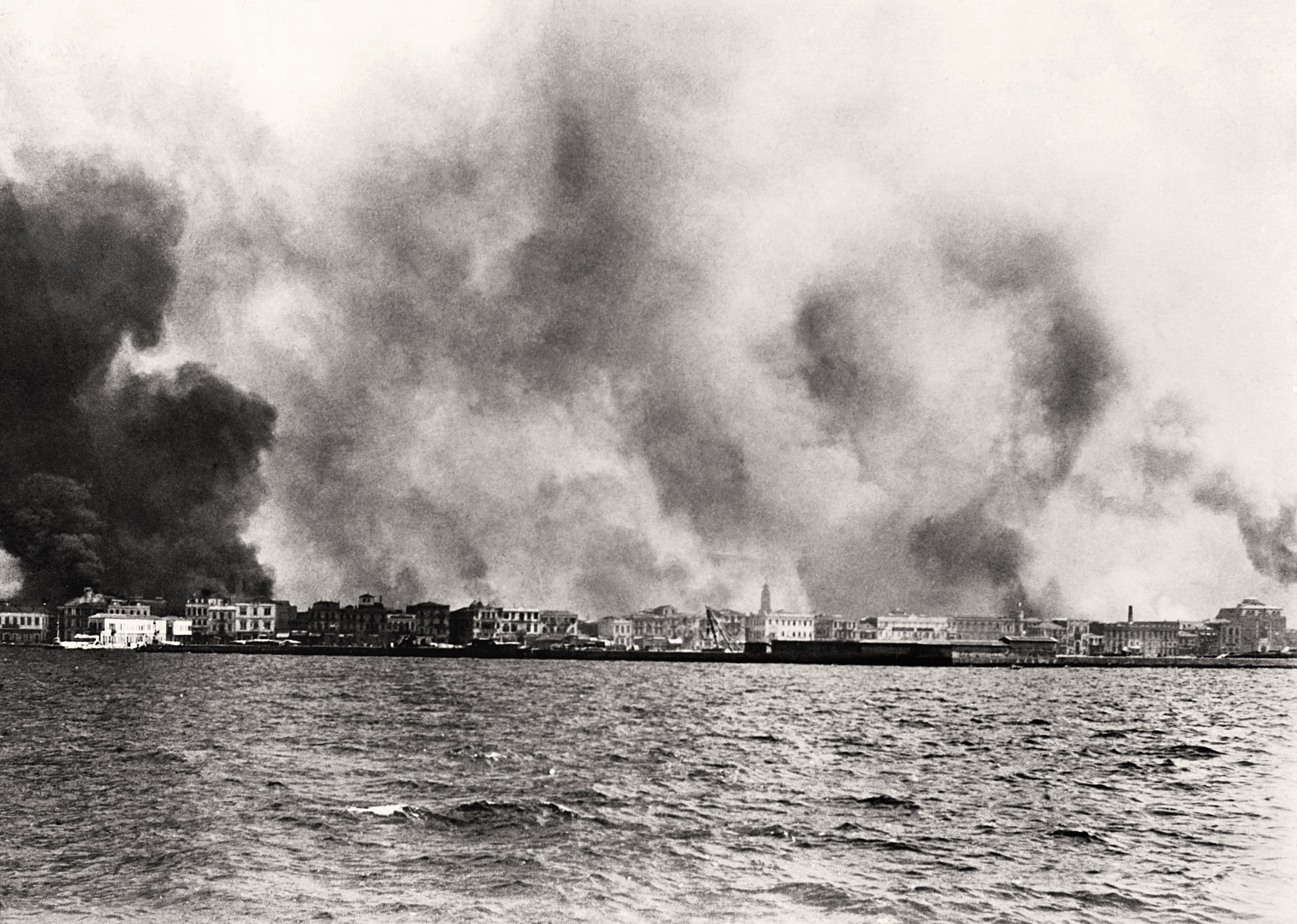 100 χρόνια «Κ»: Ιστορικά πρωτοσέλιδα – 1922: Η Καταστροφή της Σμύρνης