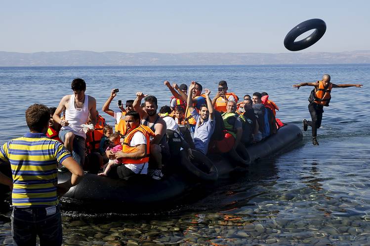 Στο όνομα του ανθρωπισμού παίζουν το παιχνίδι της Τουρκίας