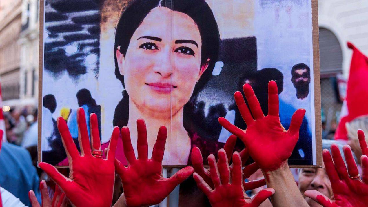 Οργή των Κούρδων για το φόνο της πολιτικού Εβρίν Χαλάφ: Ύστατη απόδειξη της προδοσίας ΗΠΑ