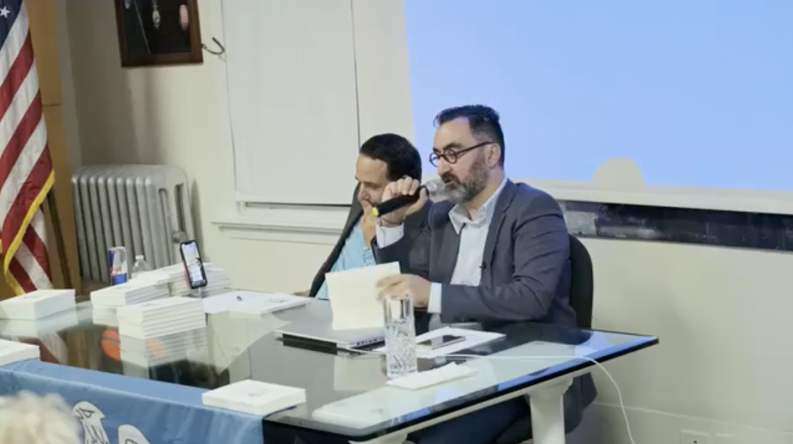 Ομιλία του Ι. Αμπατζόγλου στη Νέα Υόρκη για την ανάγκη οργάνωσης του ελληνισμού στο θέμα της Μακεδονίας