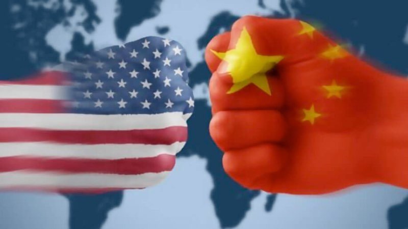 Οι ΗΠΑ κάλεσαν για εξηγήσεις τον Κινέζο πρέσβη μετά από δηλώσεις αξιωματούχου πως ο αμερικανικός στρατός έφερε τον κορωνοϊό στη Γουχάν