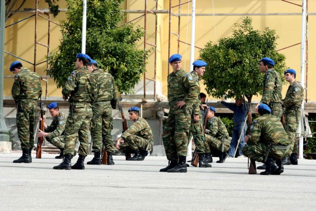 Αύξηση στρατιωτικής θητείας προτείνει ο Χαρακόπουλος – «Είναι εποχή για κανόνια και όχι βούτυρο» (vid)