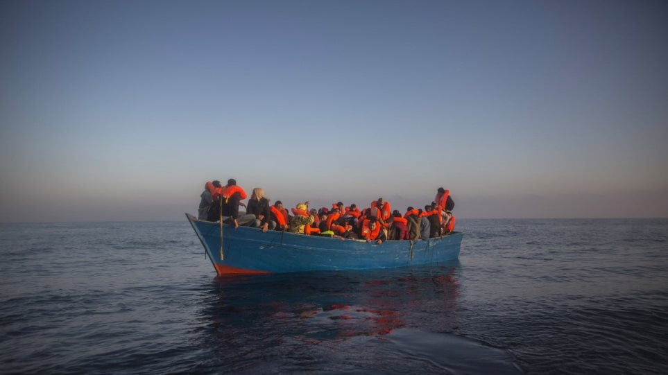 Τραγωδία στην Τουρκία: Επτά νεκροί σε ναυάγιο με μετανάστες στη λίμνη Βαν