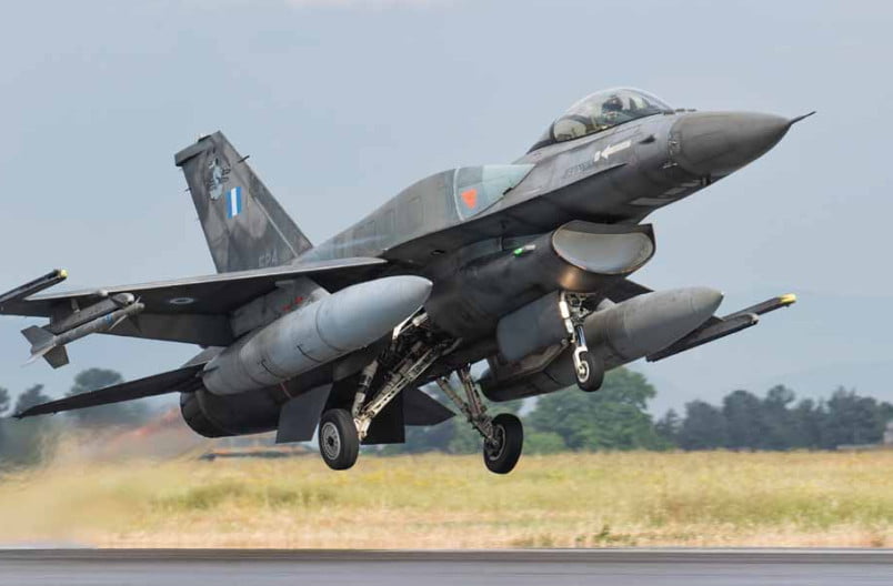 Στην Τανάγρα το πρώτο F-16 block 52 adv – Ξεκινά το μεγαλύτερο εξοπλιστικό πρόγραμμα μετά την «αγορά του αιώνα»