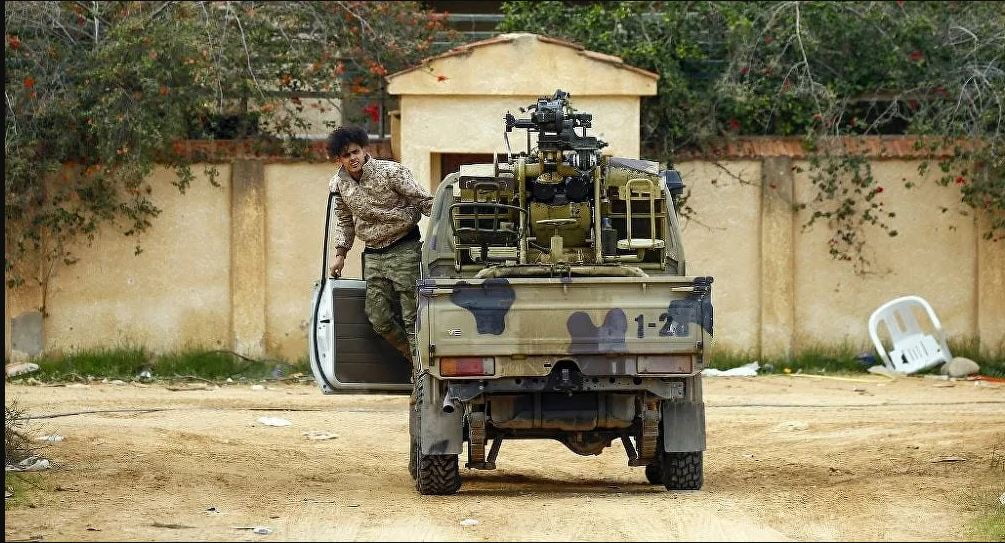 Νέες καταγγελίες για μεταφορά τουρκικών όπλων στη Λιβύη
