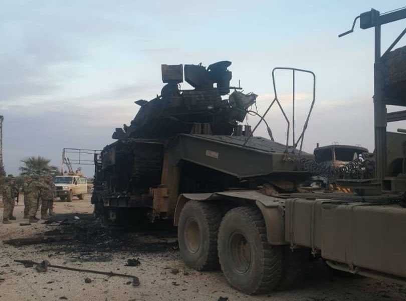 Φαντάζουν ωραία τα βομβαρδισμένα τουρκικά M60Τ πάνω στους αρματοφορείς στη Συρία (Φώτο)