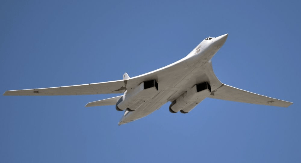 Με επιτυχία η πρώτη δοκιμαστική πτήση του εκσυγχρονισμένου ρωσικού στρατηγικού βομβαρδιστικού Tu-160M