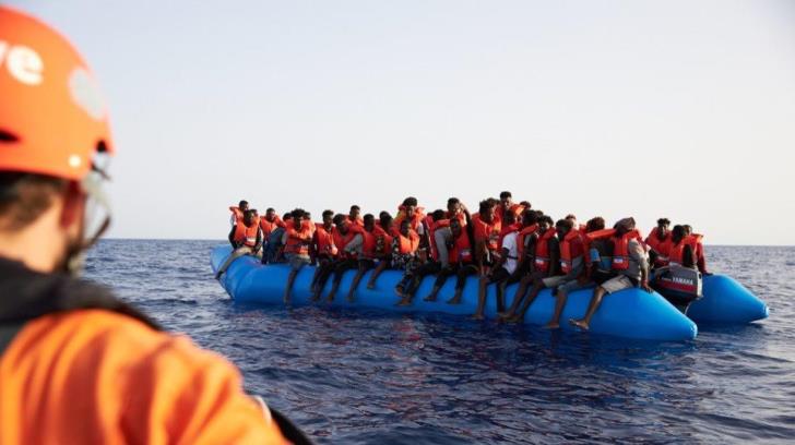 Ο κορωνοϊός κτύπησε και τα κύματα μεταναστών προς Κύπρο