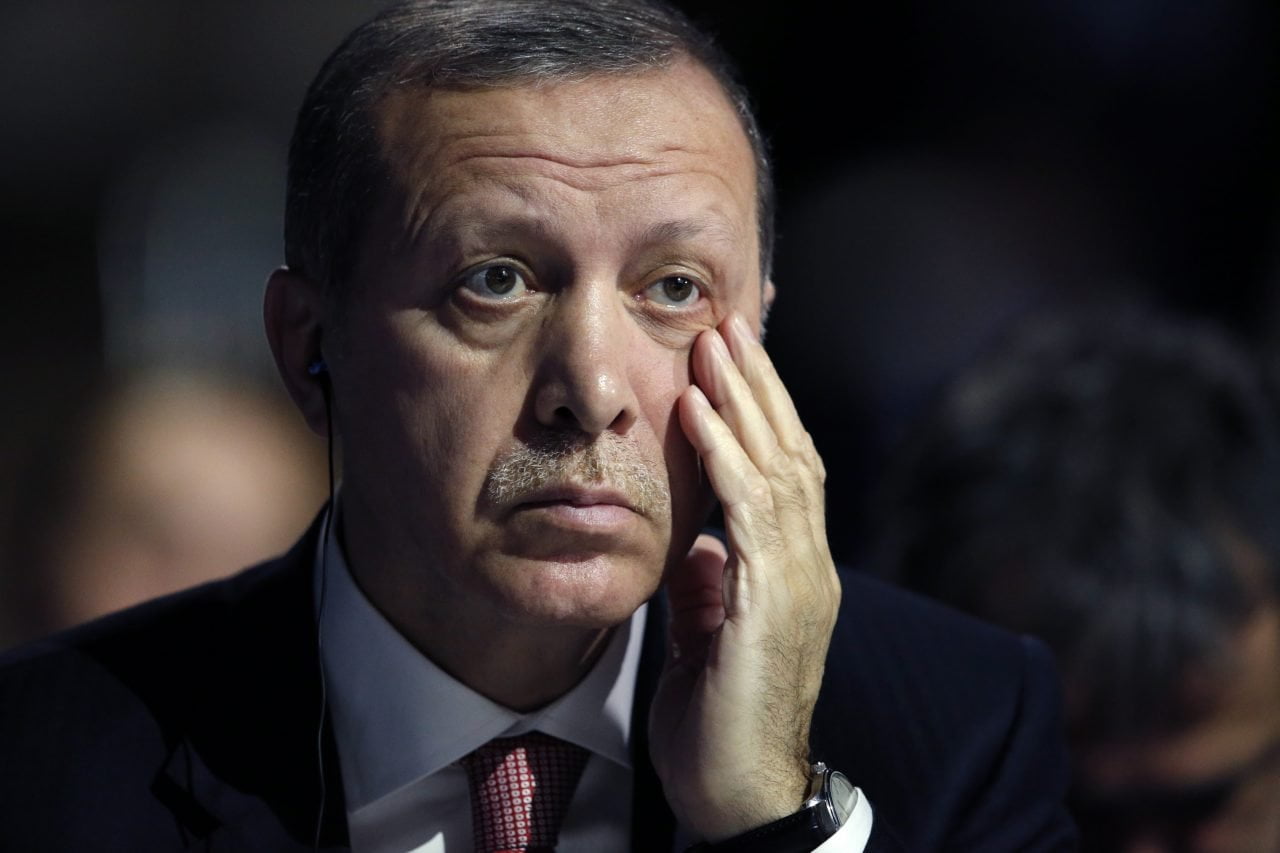 Πάμε δυνατά!!! Game over για Ερντογάν: Ούτε δολάριο στα αποθέματά του – παρακαλά τη Fed για βοήθεια