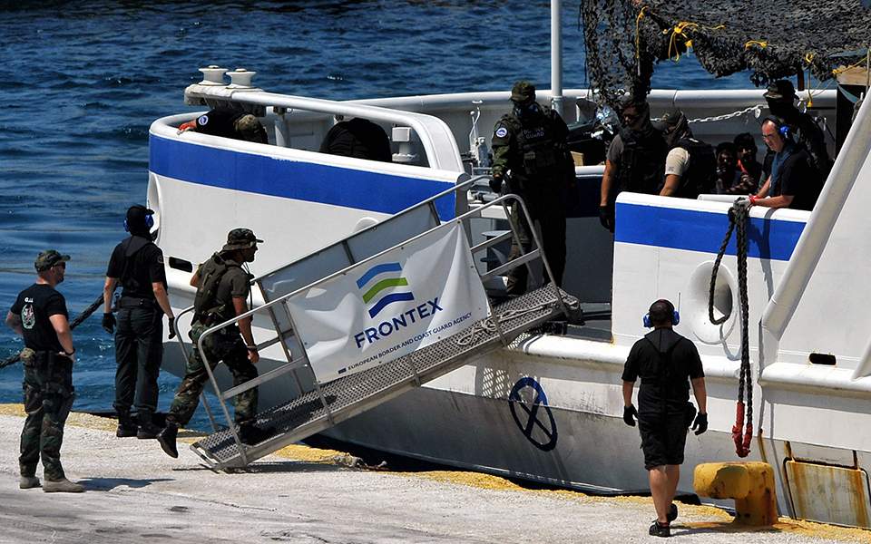 Απόφαση Frontex για «ταχεία επέμβαση» στα ελληνικά νησιά