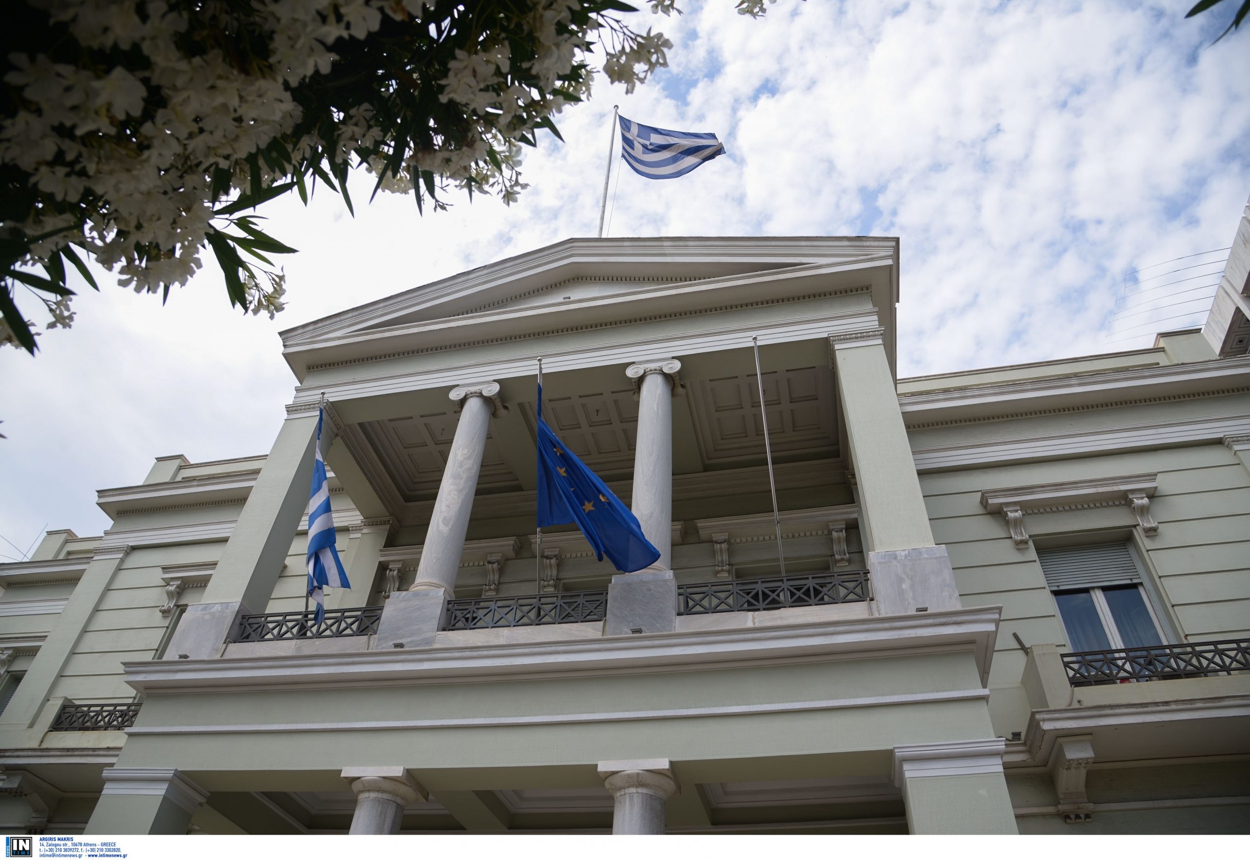 Ματιές στην ελληνική εξωτερική πολιτική από έναν έμπειρο πρέσβυ