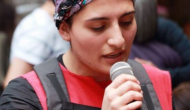Η Helin Bolek πέθανε για την ελευθερία: Ποιο είναι το συγκρότημα που εξόργισε τον Ερντογάν