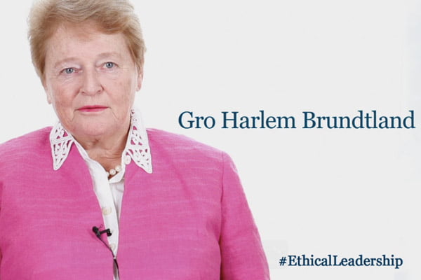 Αυτή είναι η Γκρο Χάρλεμ Μπρούντλαντ, Γενική Διευθύντρια του ΠΟΥ από το 1998 έως το 2003.