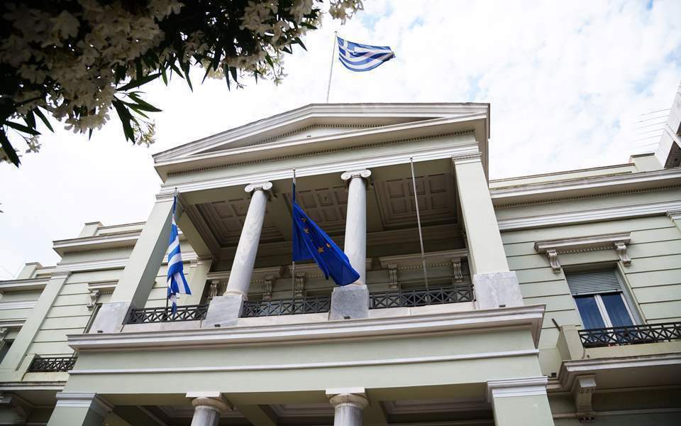 Χοντραίνει ο κόντρα – ΥΠΕΞ: Η Ελλάδα δεν θα συμπράξει στη νομιμοποίηση της τουρκικής παραβατικότητας