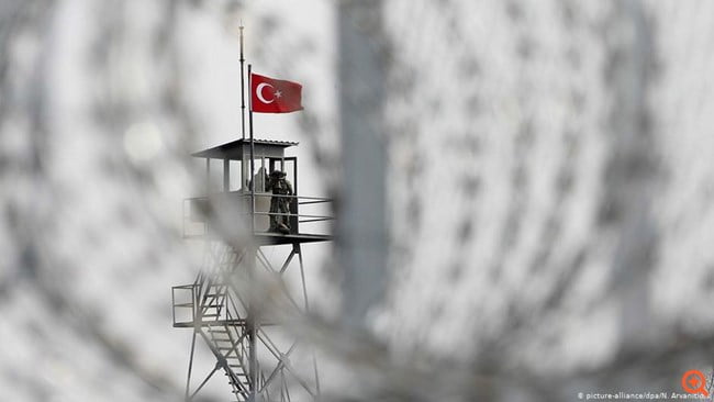 Αυστριακός Τύπος για τον φράχτη στον Έβρο: Πόλεμος νεύρων με την Τουρκία