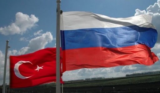 Ρωσία: Σε διπλωματικό αγώνα με την Τουρκία για επανέναρξη των συνομιλιών στη Λιβύη