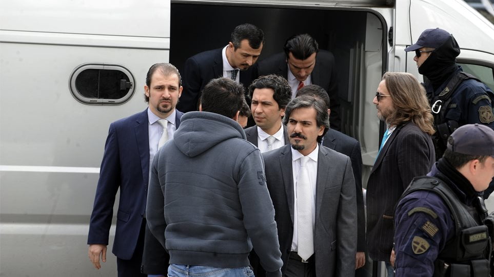 Τουρκία: Γιατί θυμήθηκε «ξαφνικά» τους οκτώ αξιωματικούς με άσυλο στην Ελλάδα