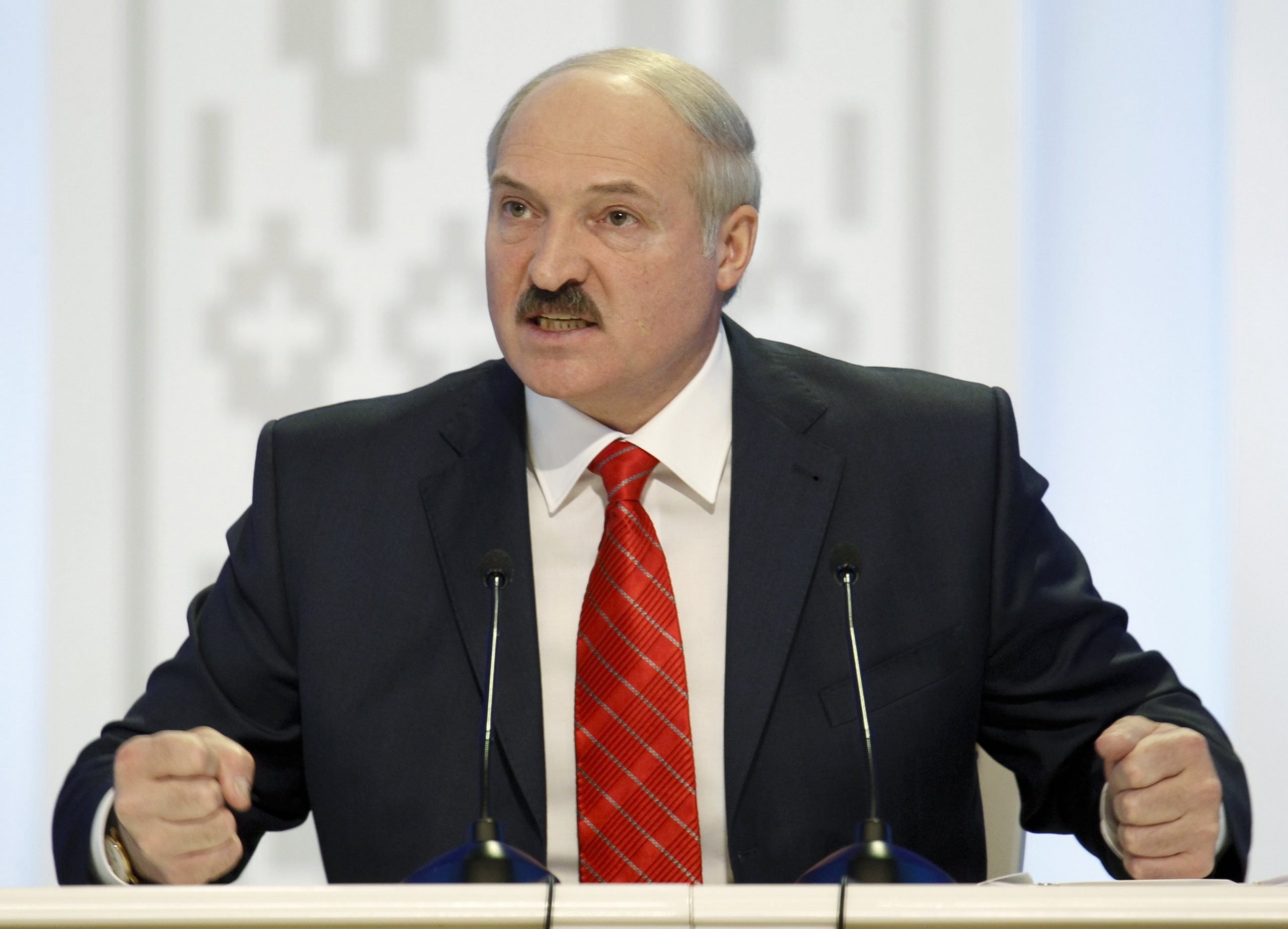 Bloomberg: Η ΕΕ επέβαλε κυρώσεις στον Πρόεδρο της Λευκορωσίας, Lukashenko