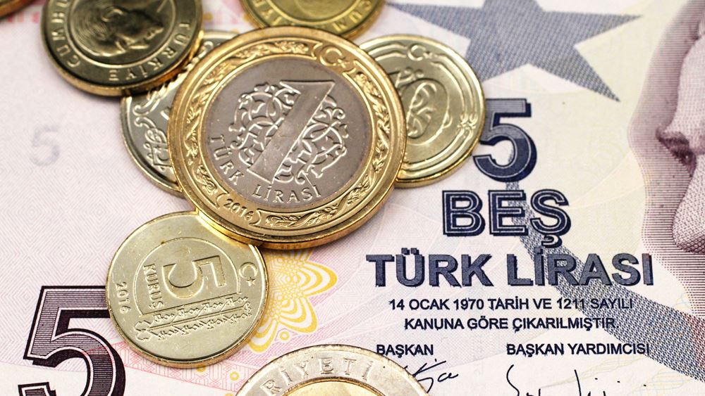 H τουρκική λίρα και πάλι κοντά στο ιστορικό χαμηλό της