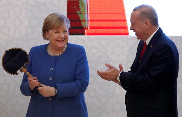 Forreign Affairs: Γιατί η Δύση ανέχεται την Τουρκία