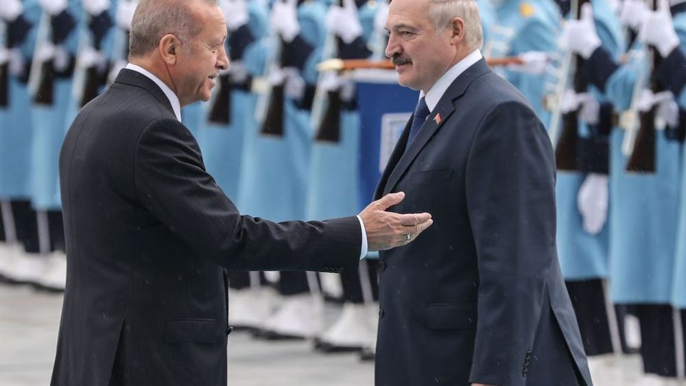 Ερντογάν και Λουκασένκο χλευάζουν την ΕΕ