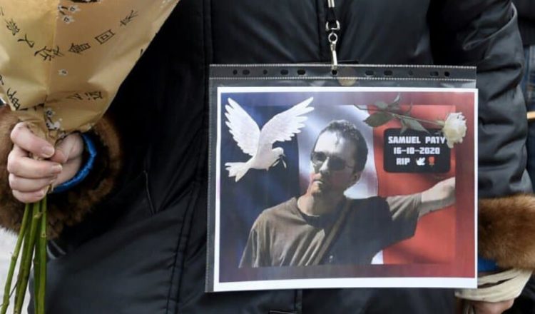 Απελάσεις, συλλήψεις και διάλυση συλλόγων στην Γαλλία