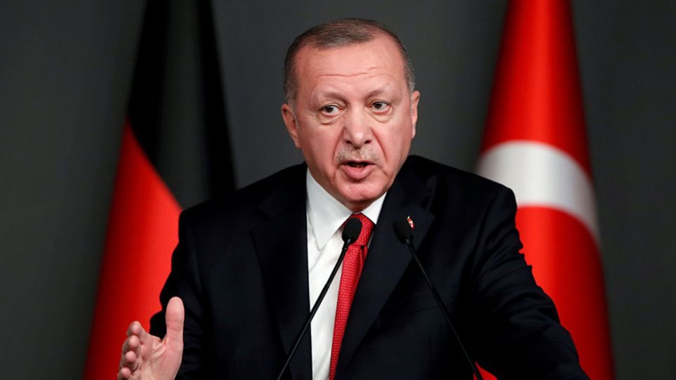 Ερντογάν κατά Τριντό για την αναστολή εξαγωγής drone στην Τουρκία