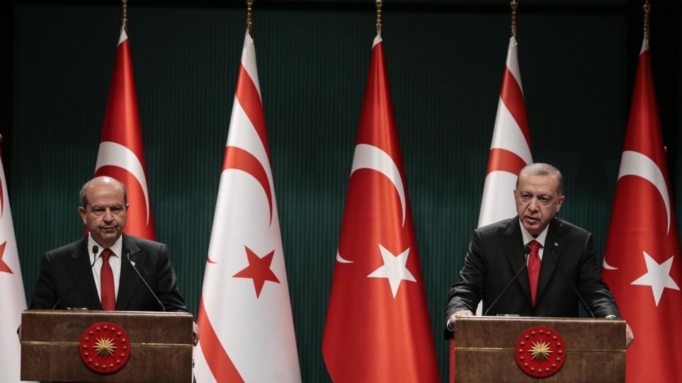 Ερντογάν και Τατάρ κάνουν και πλάκα με το Κυπριακό: Να κάνουμε «πικνίκ» στα Βαρώσια
