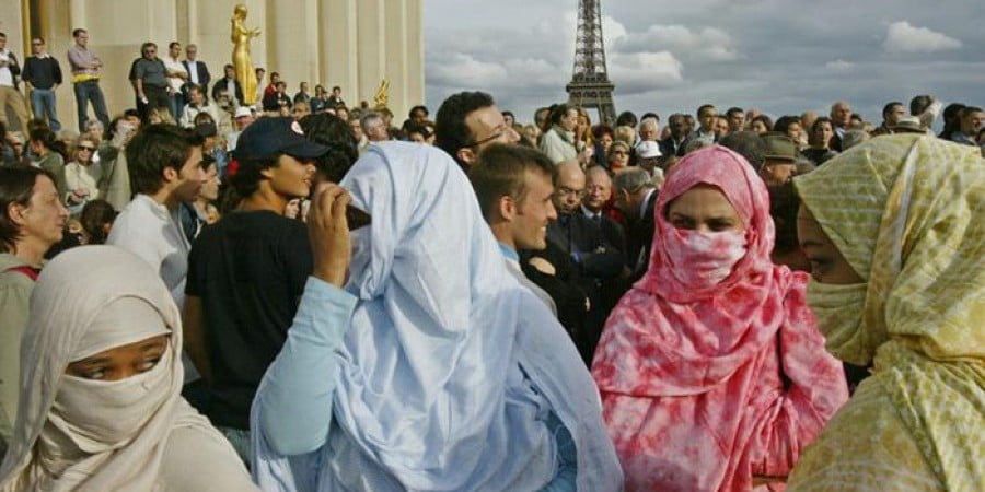 Συμβούλιο Μουσουλμανικής Θρησκείας: Οι μουσουλμάνοι της Γαλλίας «δεν διώκονται»